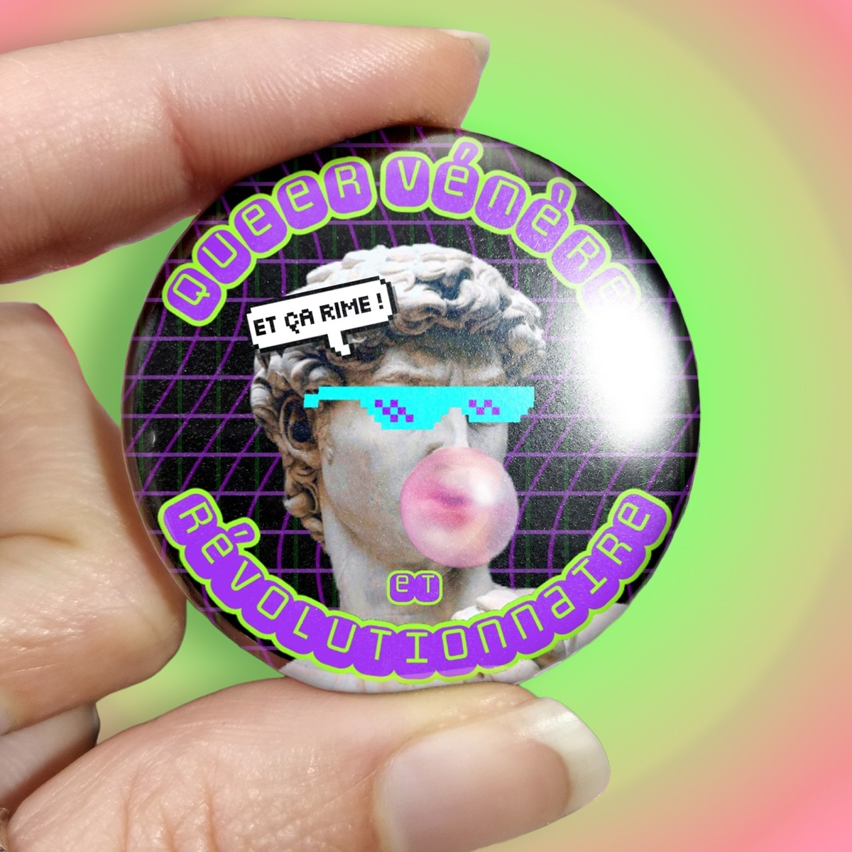 badge pins feministe neuroatypie syntwave vaporwave retrowave queer vénère révolutionnaire